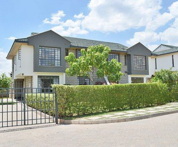 GRACELAND |
209 HOUSES |
£8M |
2008 - 2012 |
ATHI RIVER, KENYA